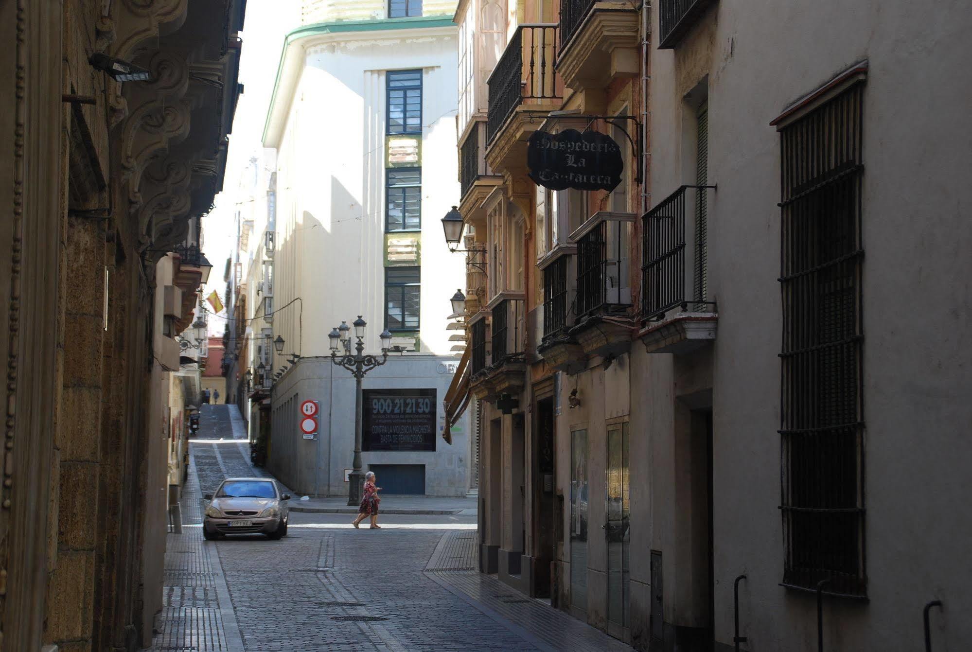 Pensión La Cantarera Cádiz Exterior foto